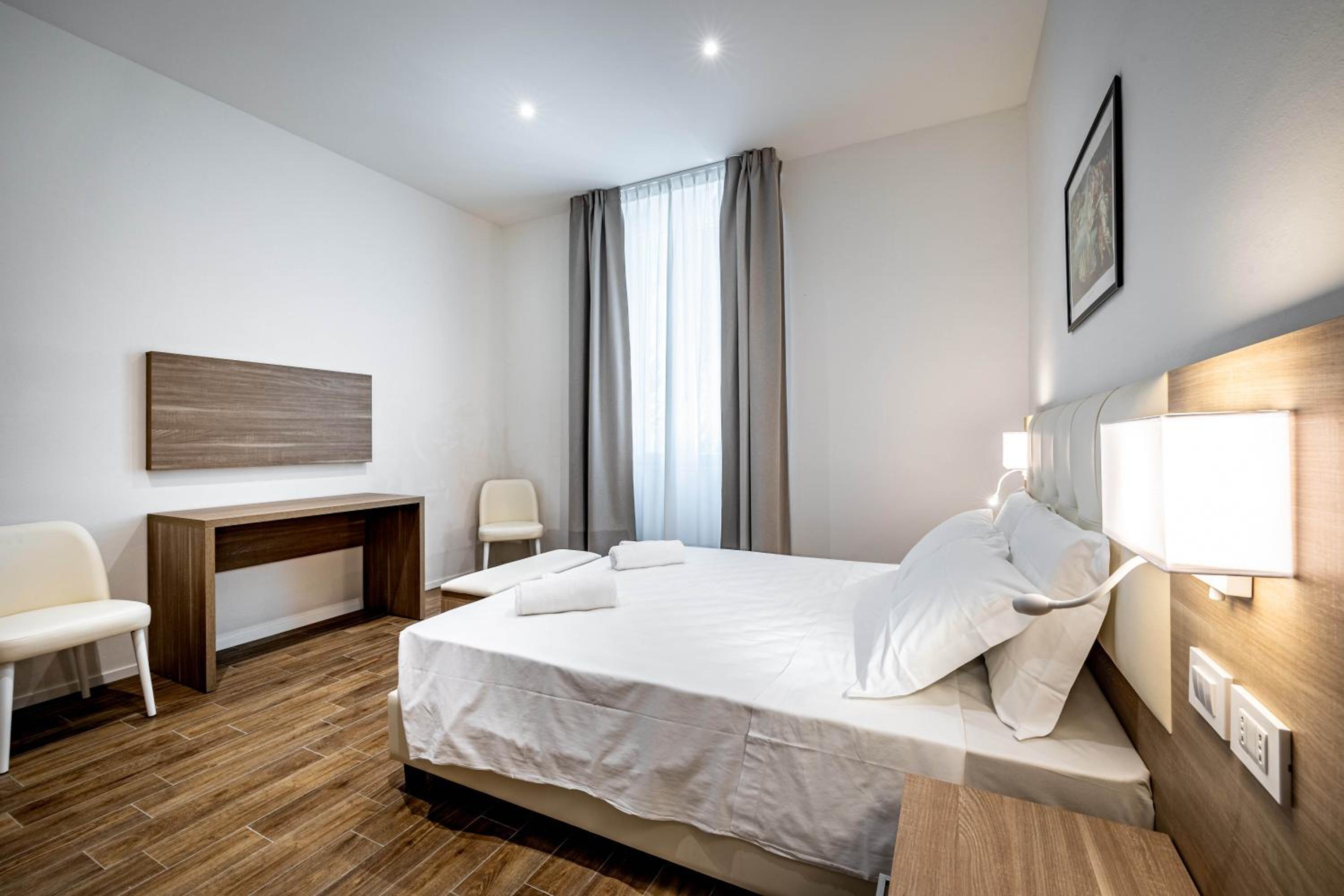YD elegant apt with garden