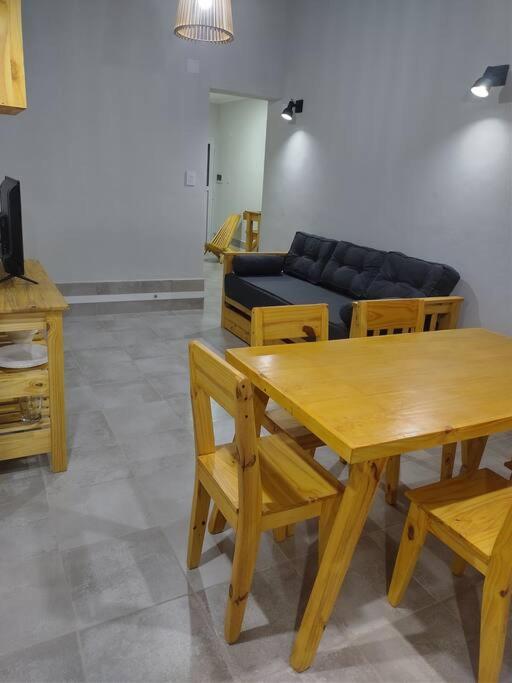 Hospedaje Concilio, céntrico y a metros del río