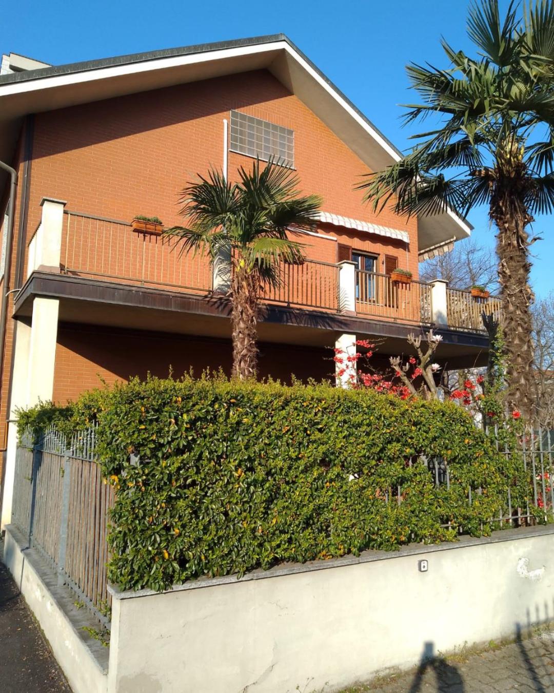 La Magnolia view 2