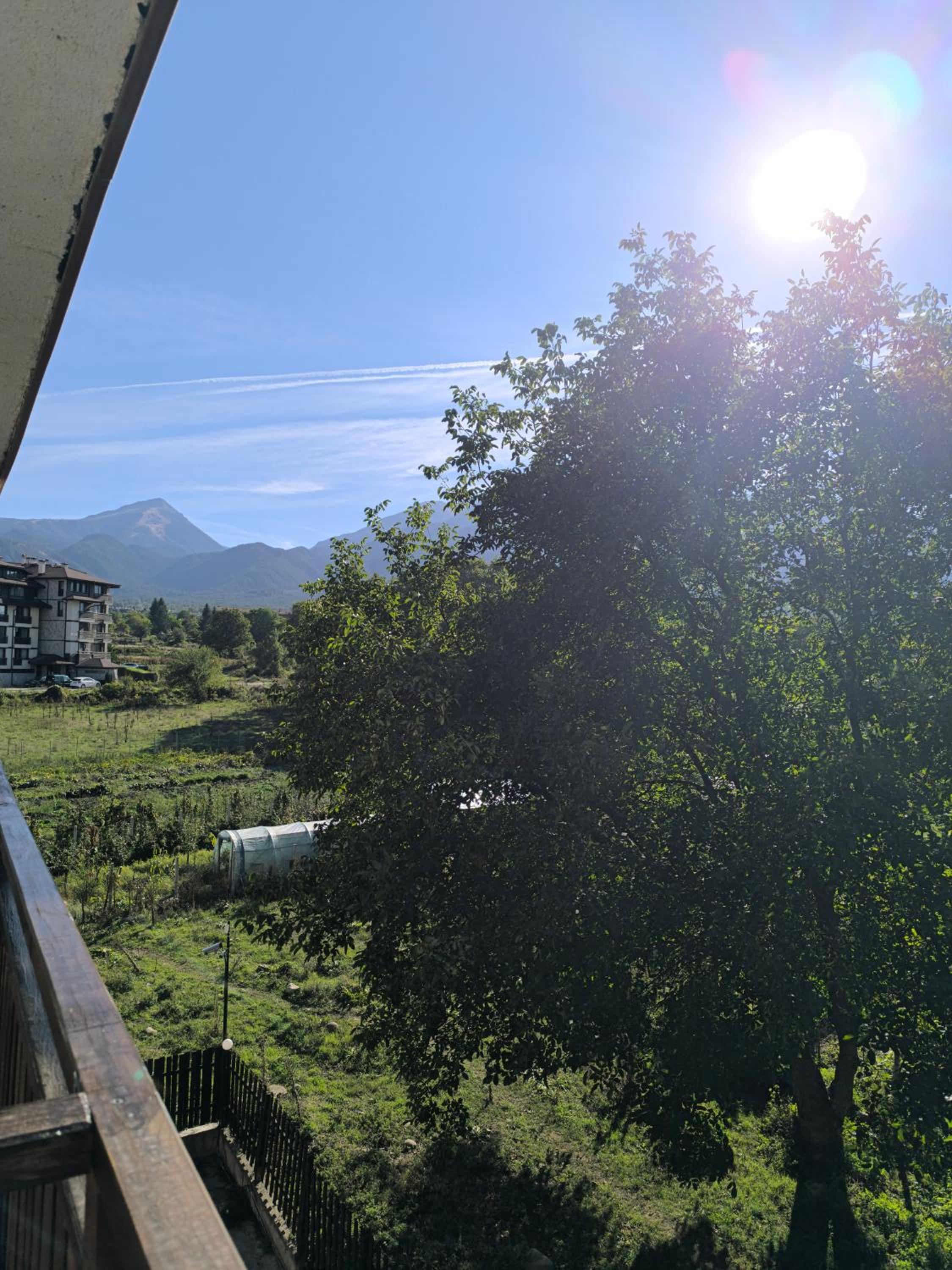 Cozy nature stay, free Bottle of good Wine, Great view, free Parking