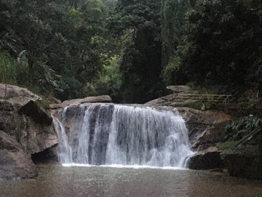 Sossego aos pés da Pedra do Elefante