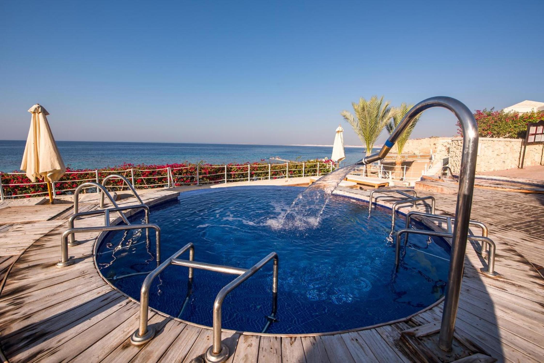 Reef Oasis Beach Aqua Park Resort
