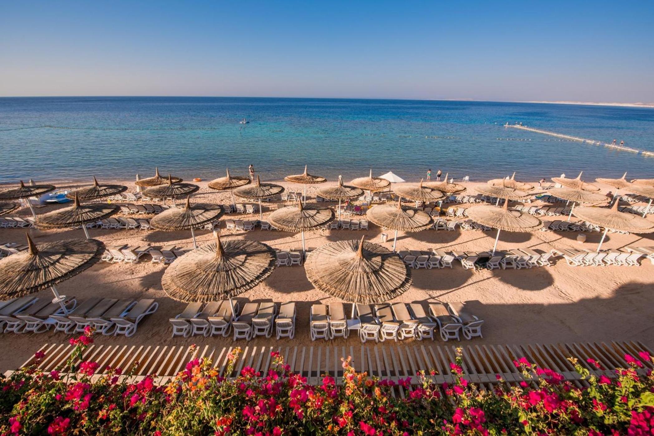 Reef Oasis Beach Aqua Park Resort