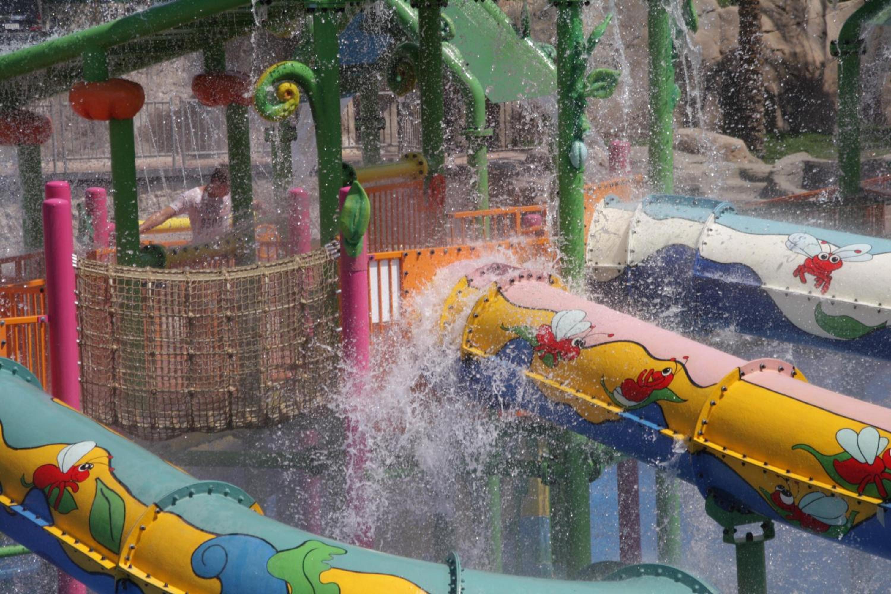 Reef Oasis Beach Aqua Park Resort