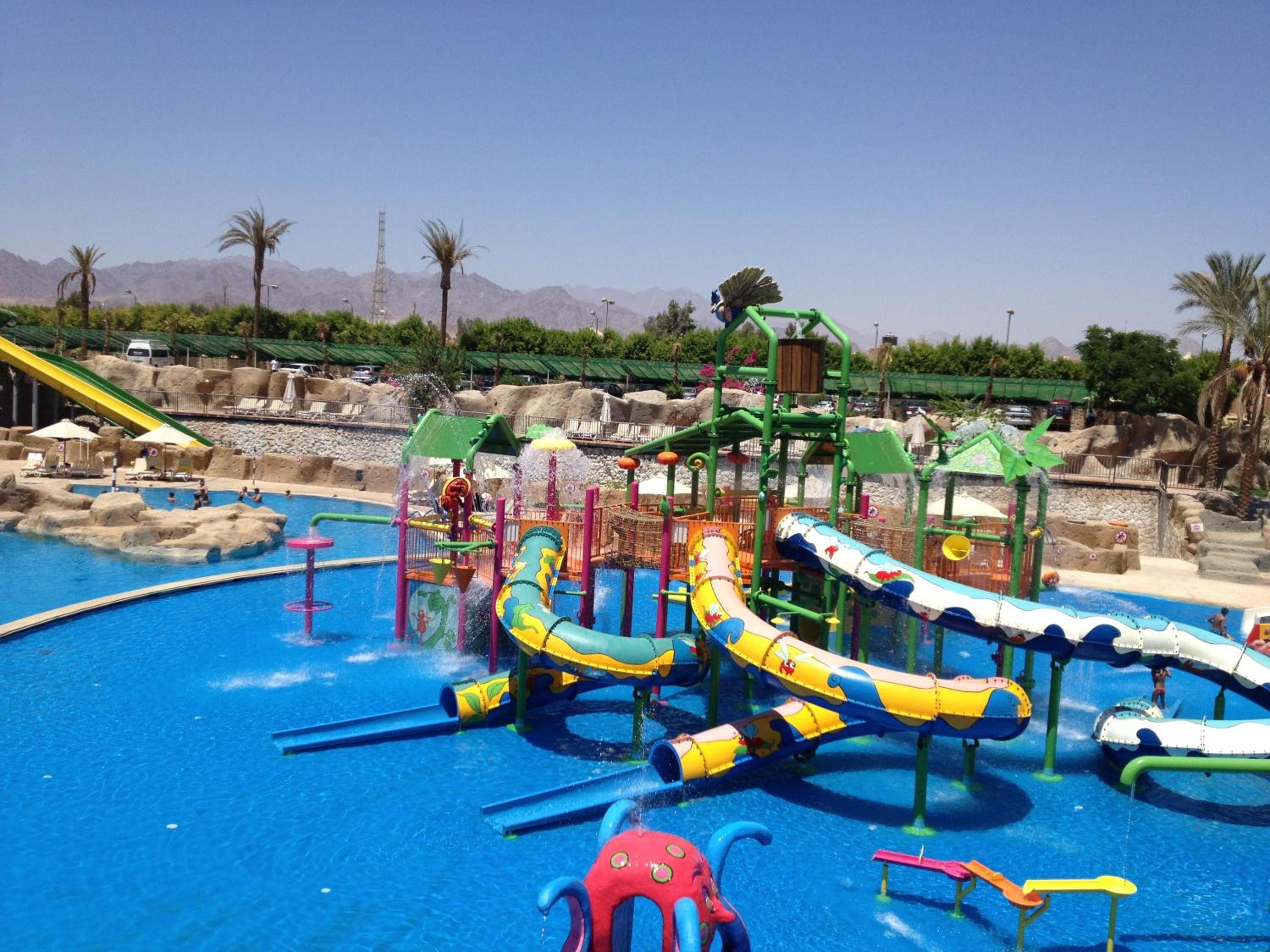 Reef Oasis Beach Aqua Park Resort