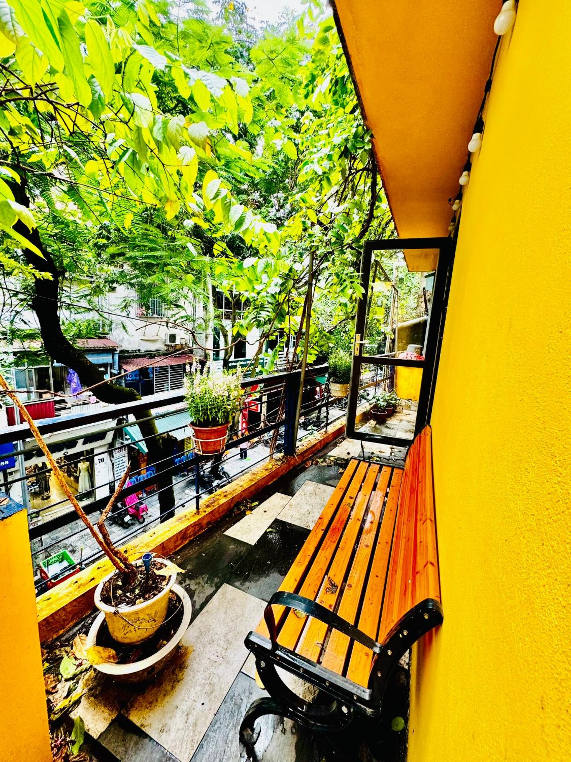 Old Quarter Bat Su Ha Noi