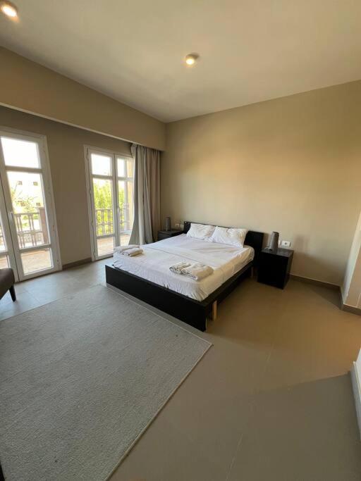 Modern Apartment Abutig Marina