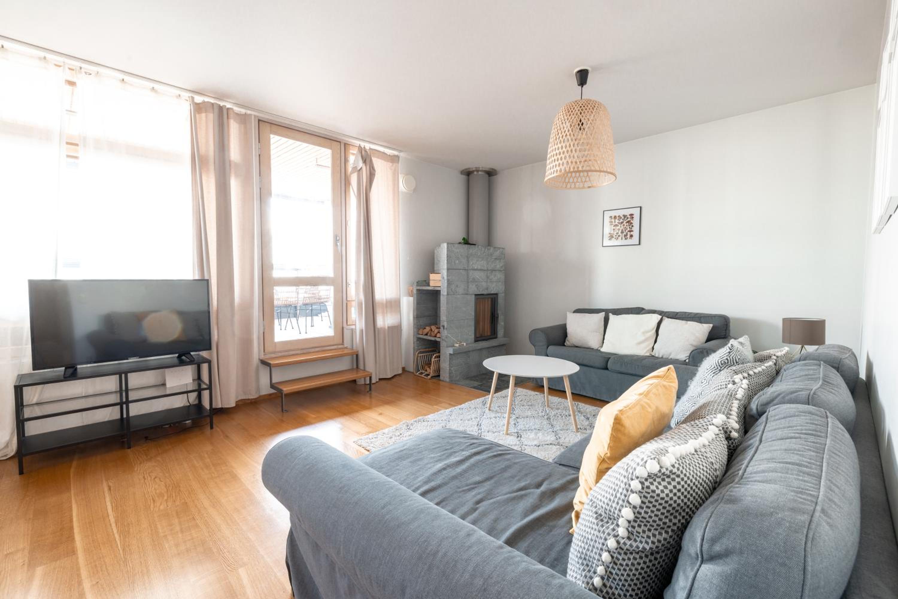 2ndhomes Luxury 2BR Apartment with Rooftop Terrace & Sauna in Kamppi Center view 2