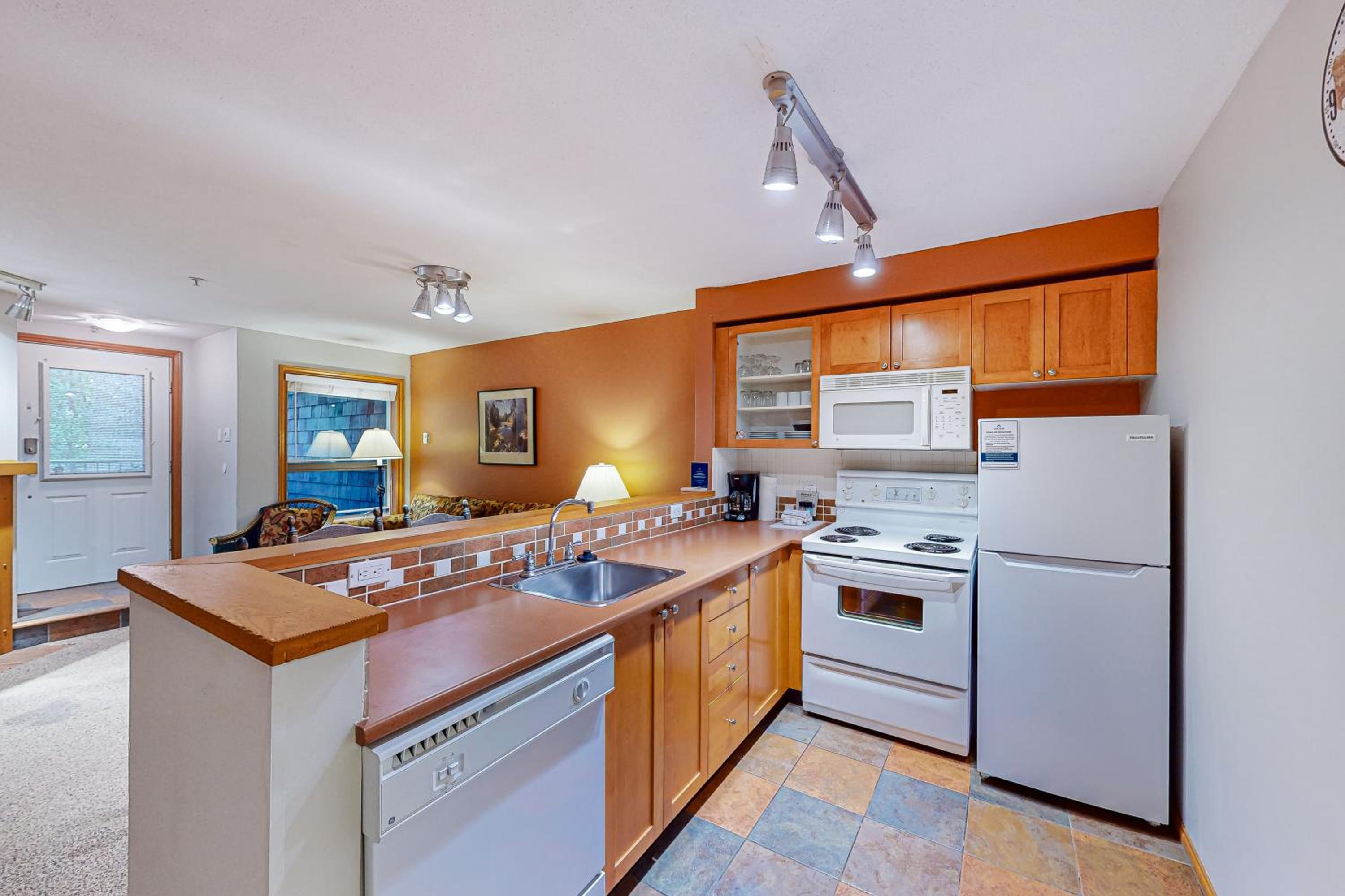 Glacier's Reach - Image 5