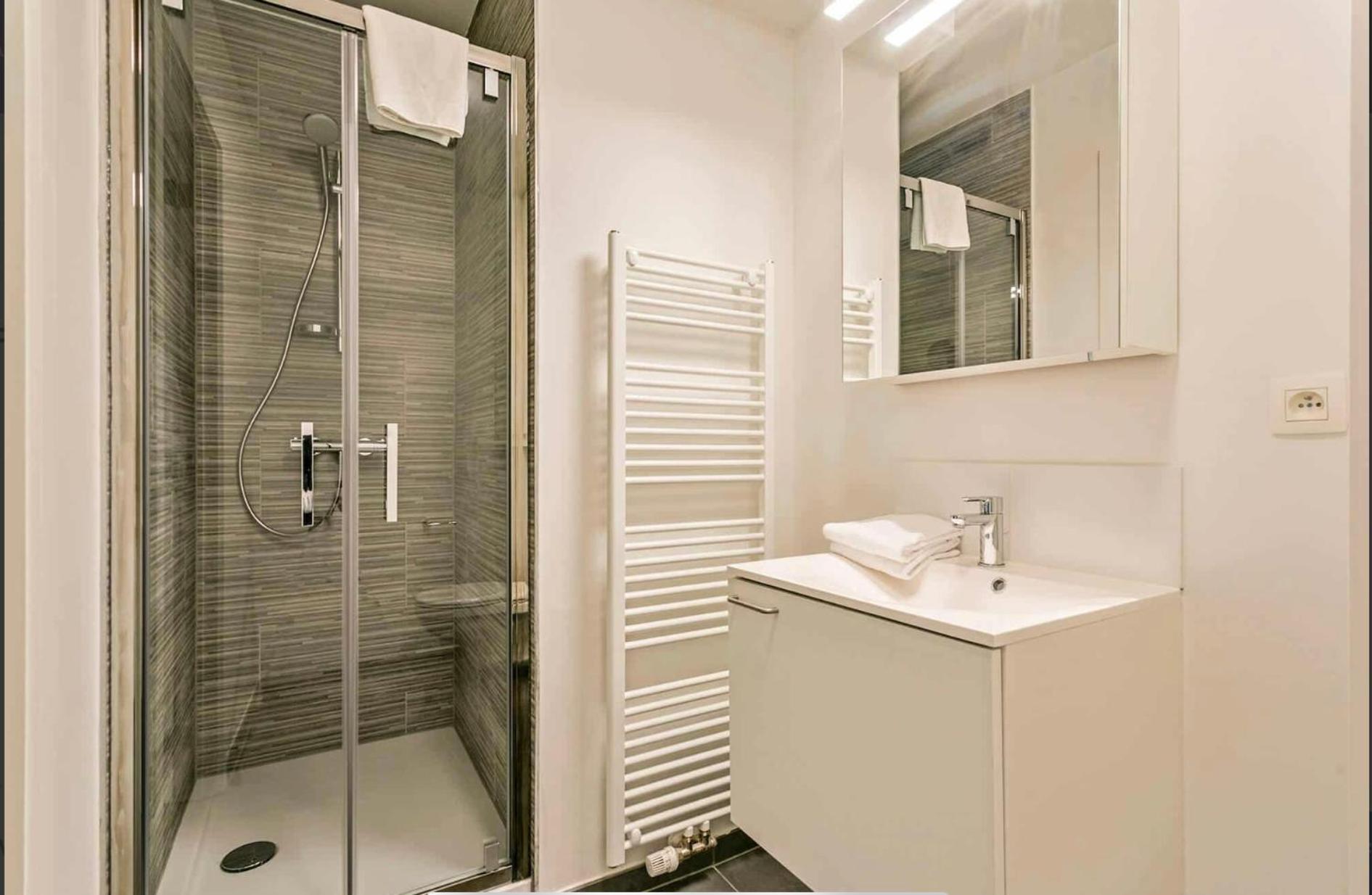 Two Bedroom Apartment with Amazing View in Center