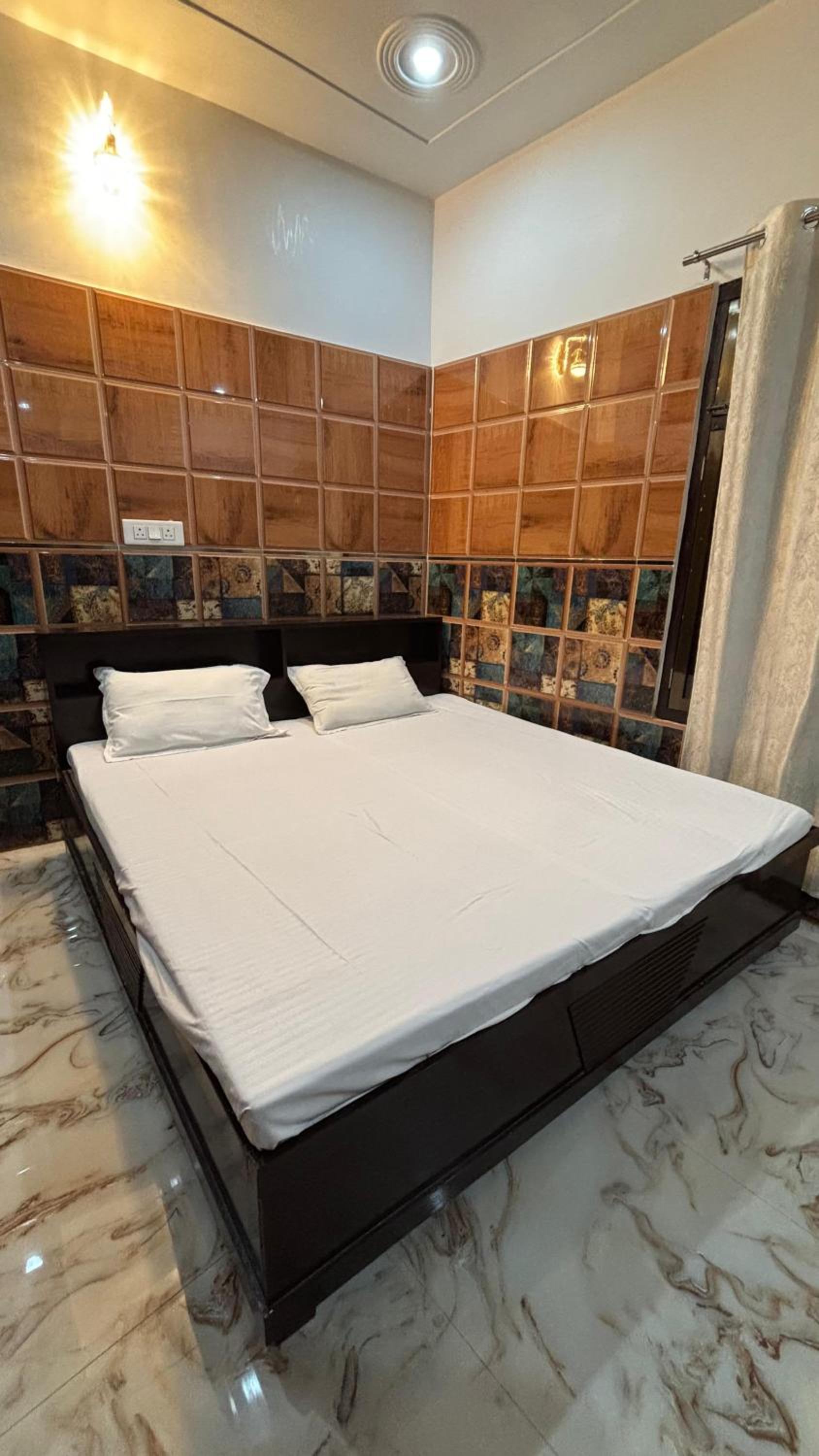 Siddharth Home Stay view 2