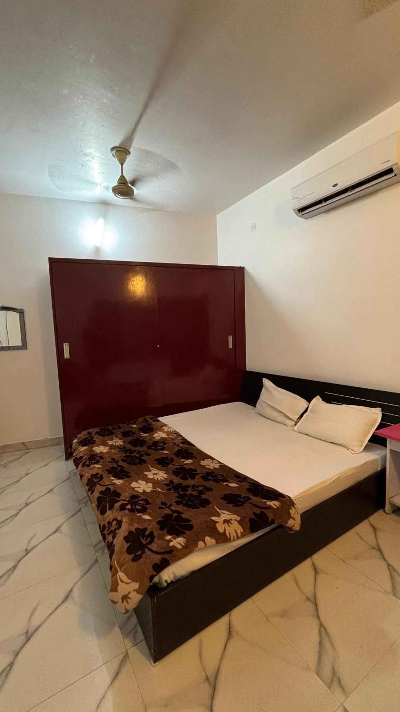 Siddharth Home Stay view 4