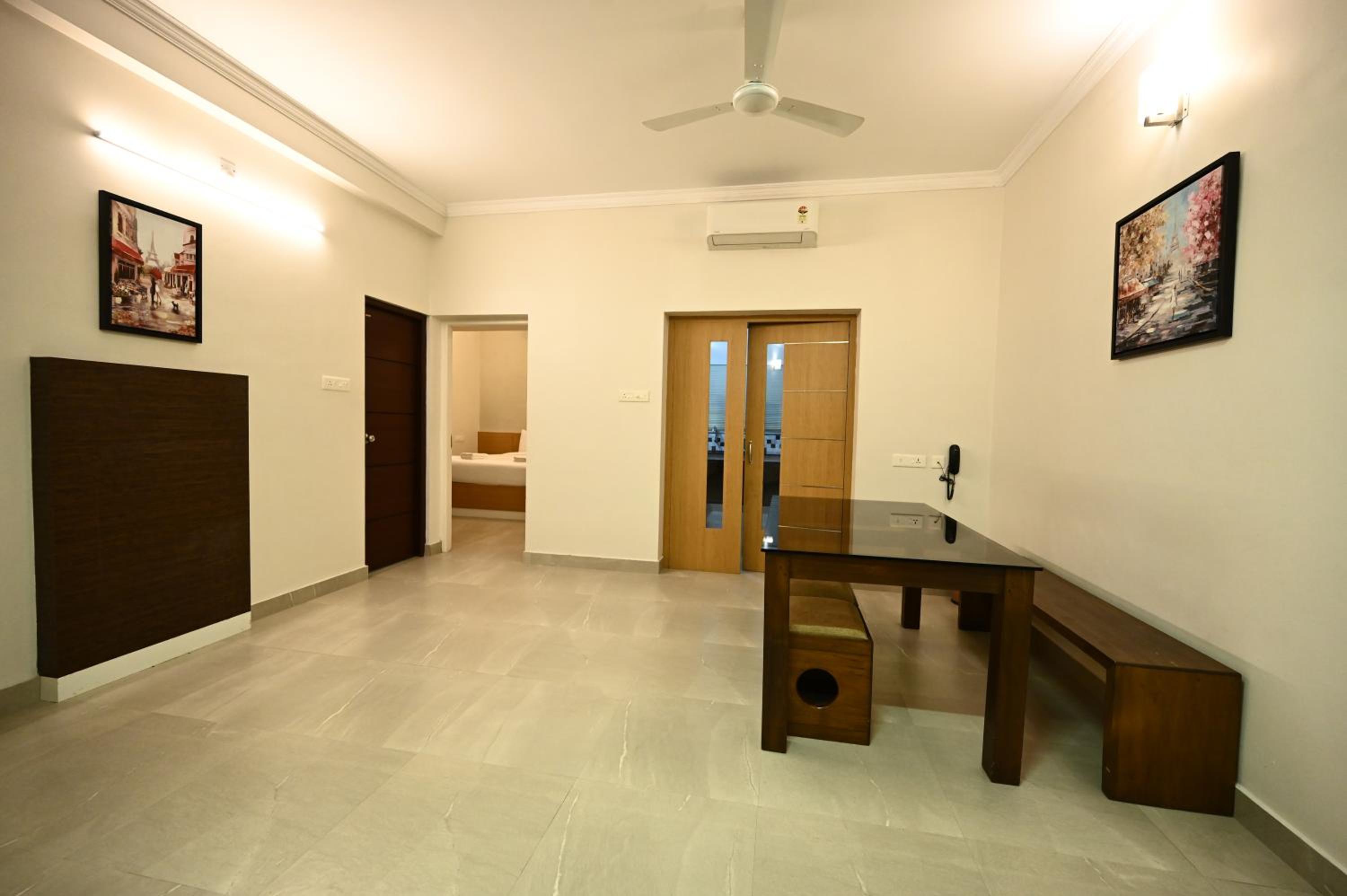 Castilo Inn Hotel Apartments