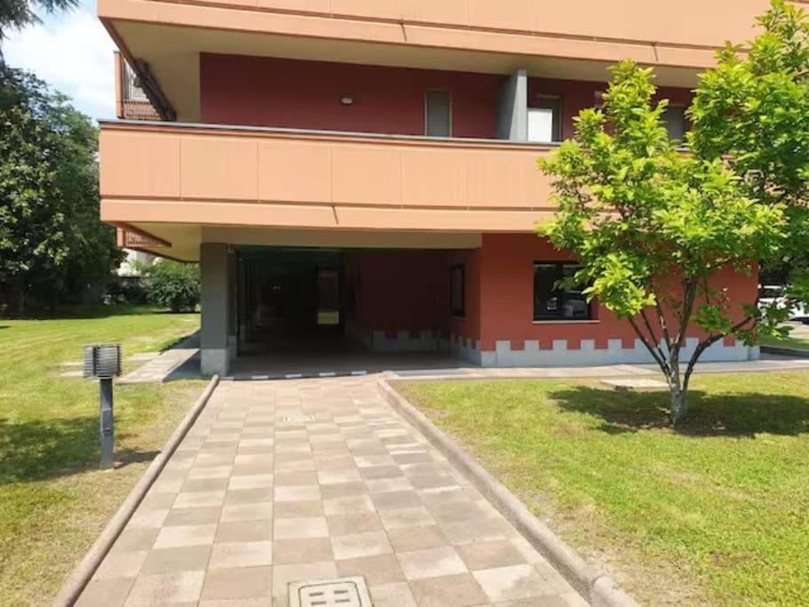 Garden flat in Navigli zone