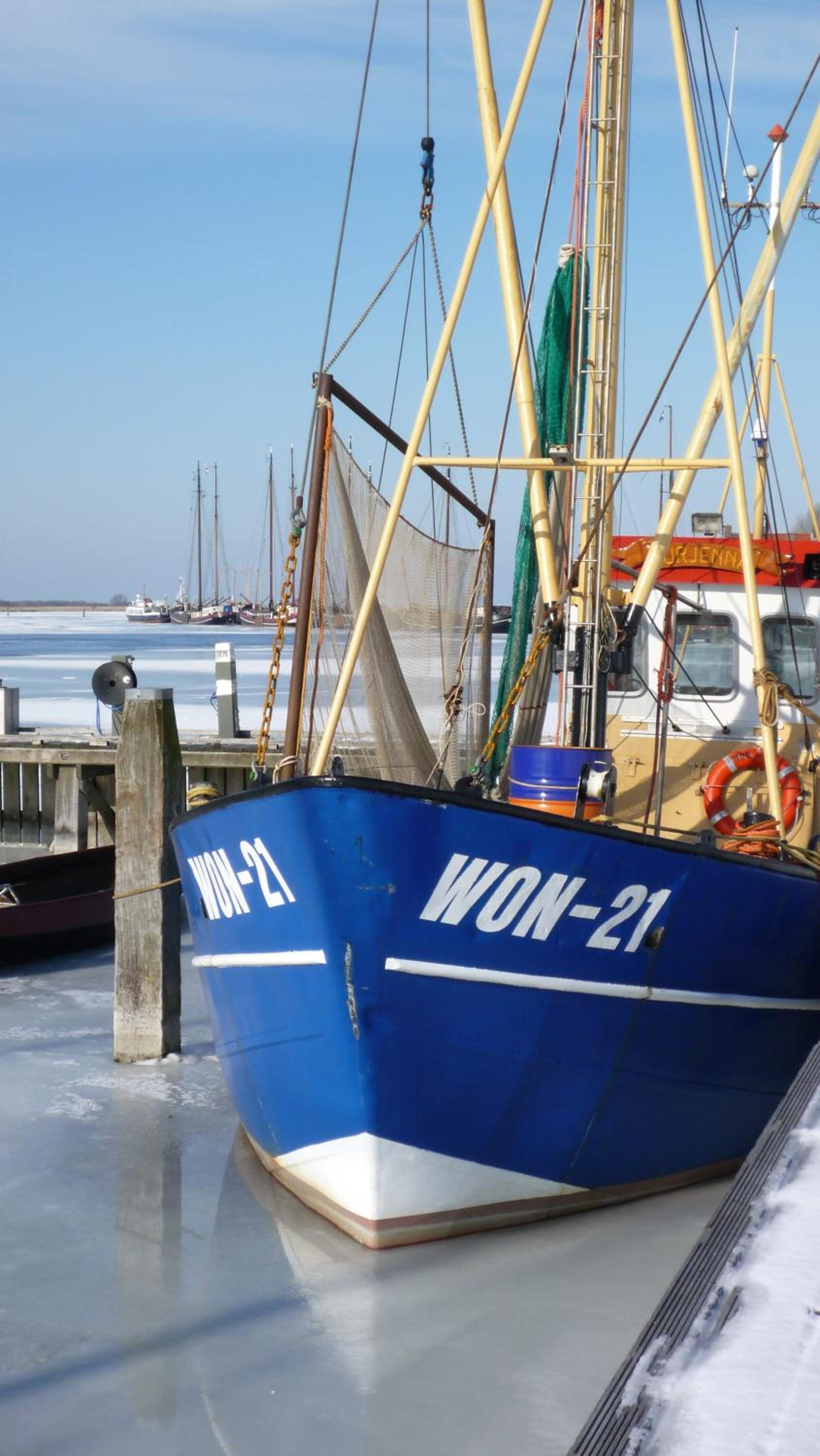 Prachtig appartement direct aan IJsselmeer en strand view 4