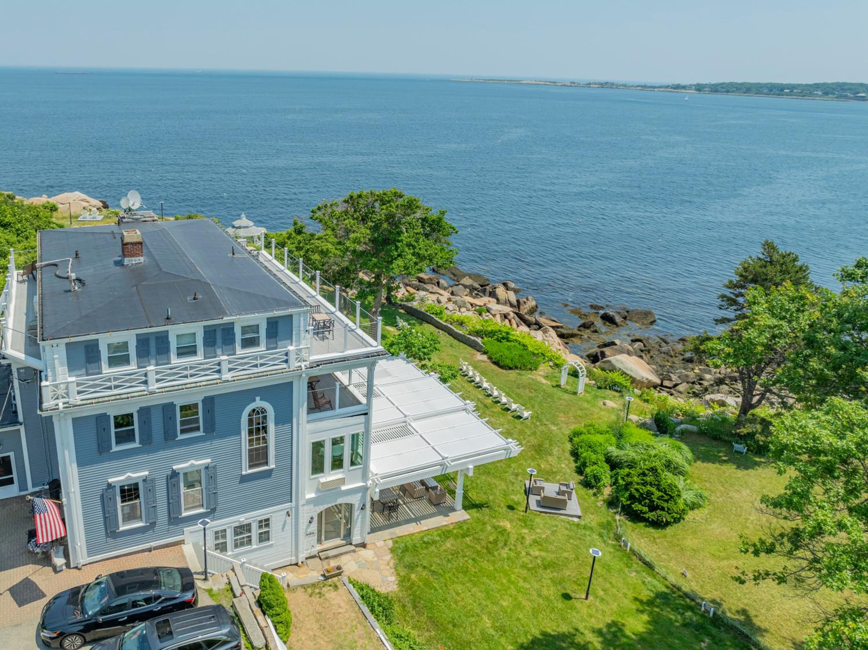 Yankee Clipper Inn view 2