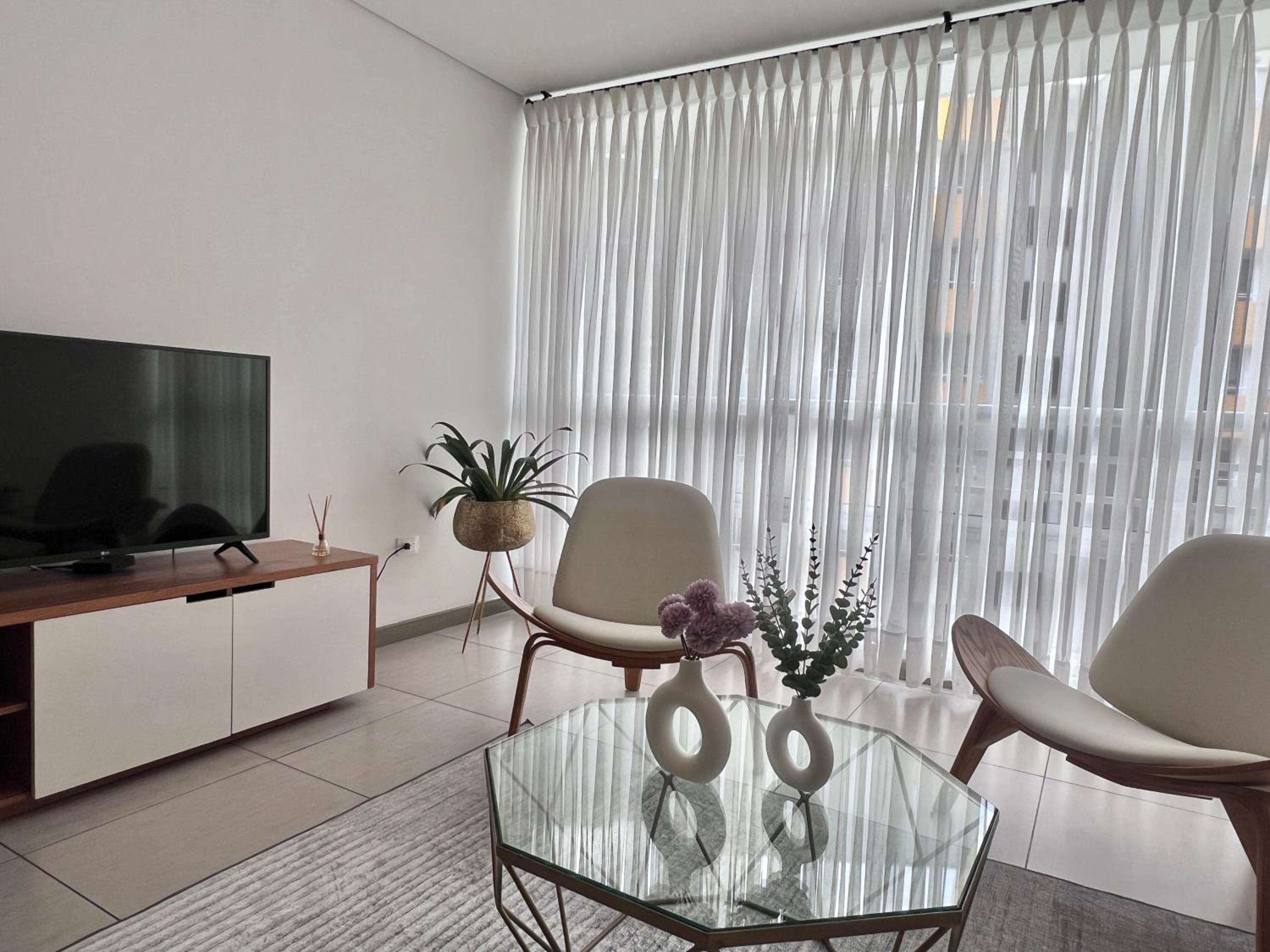 Urban Oasis Laureles