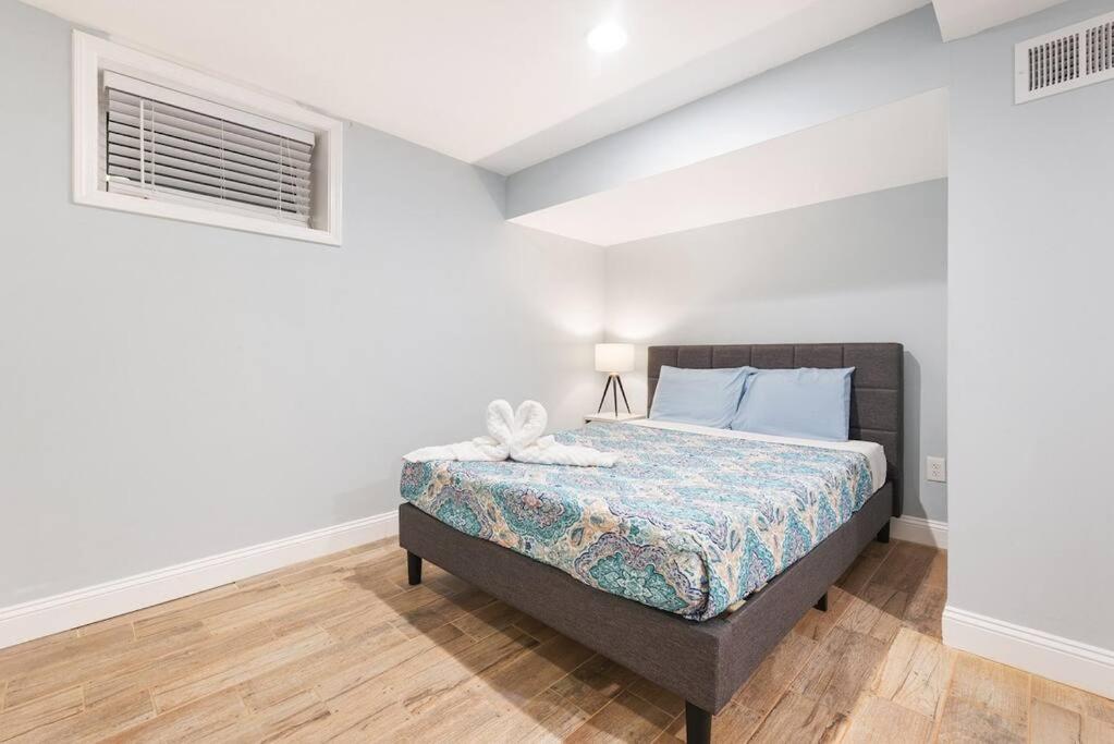World Cup, Sleeps 16, Near Stadium, 7 BDR view 2