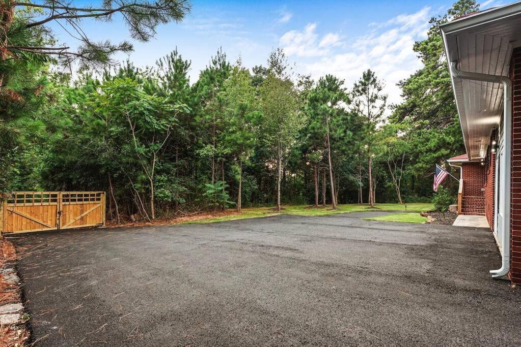 World Cup-Pool-Sleeps 10-Airport-Stadium view 3