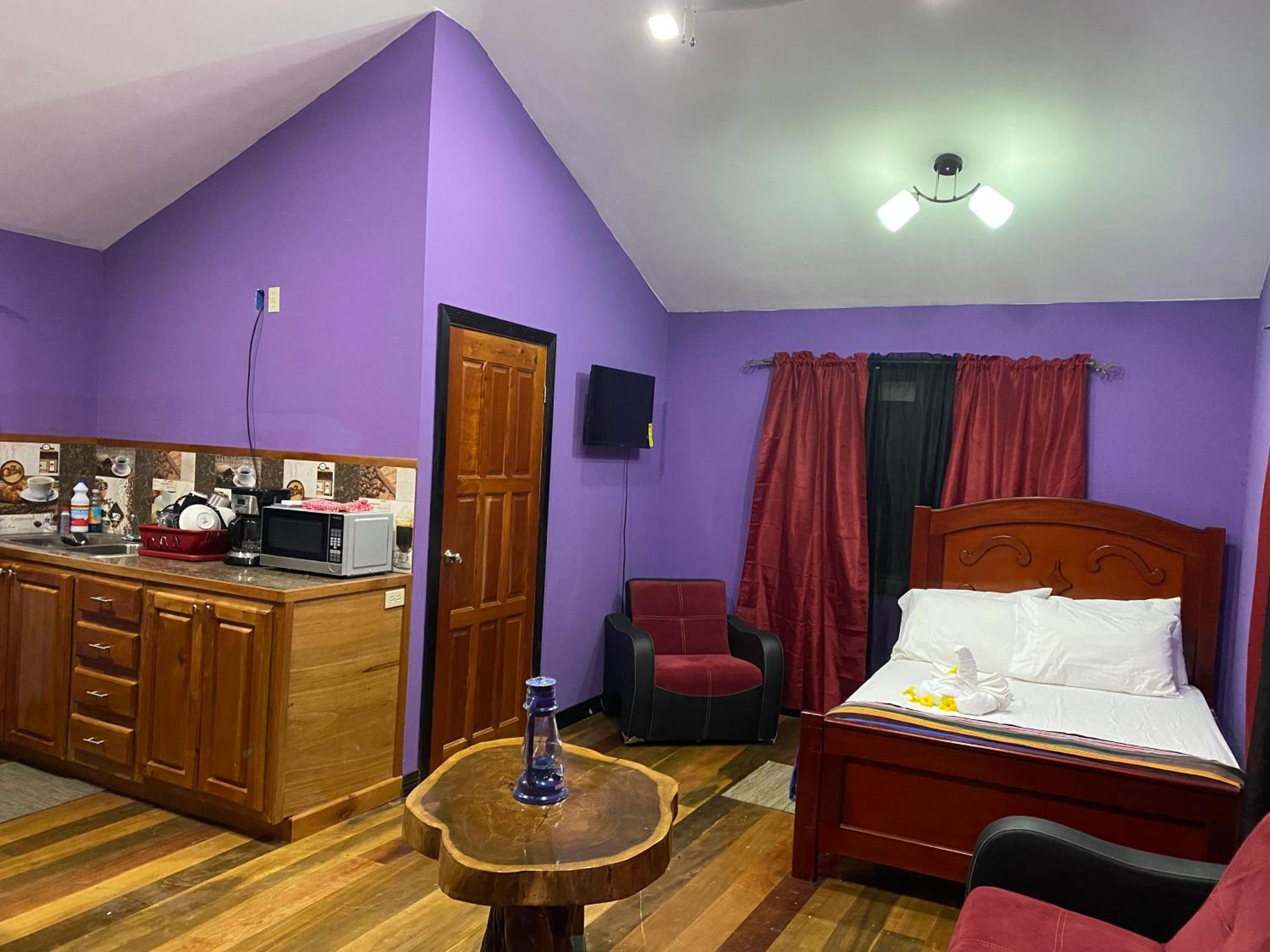 Green Rock Guest House