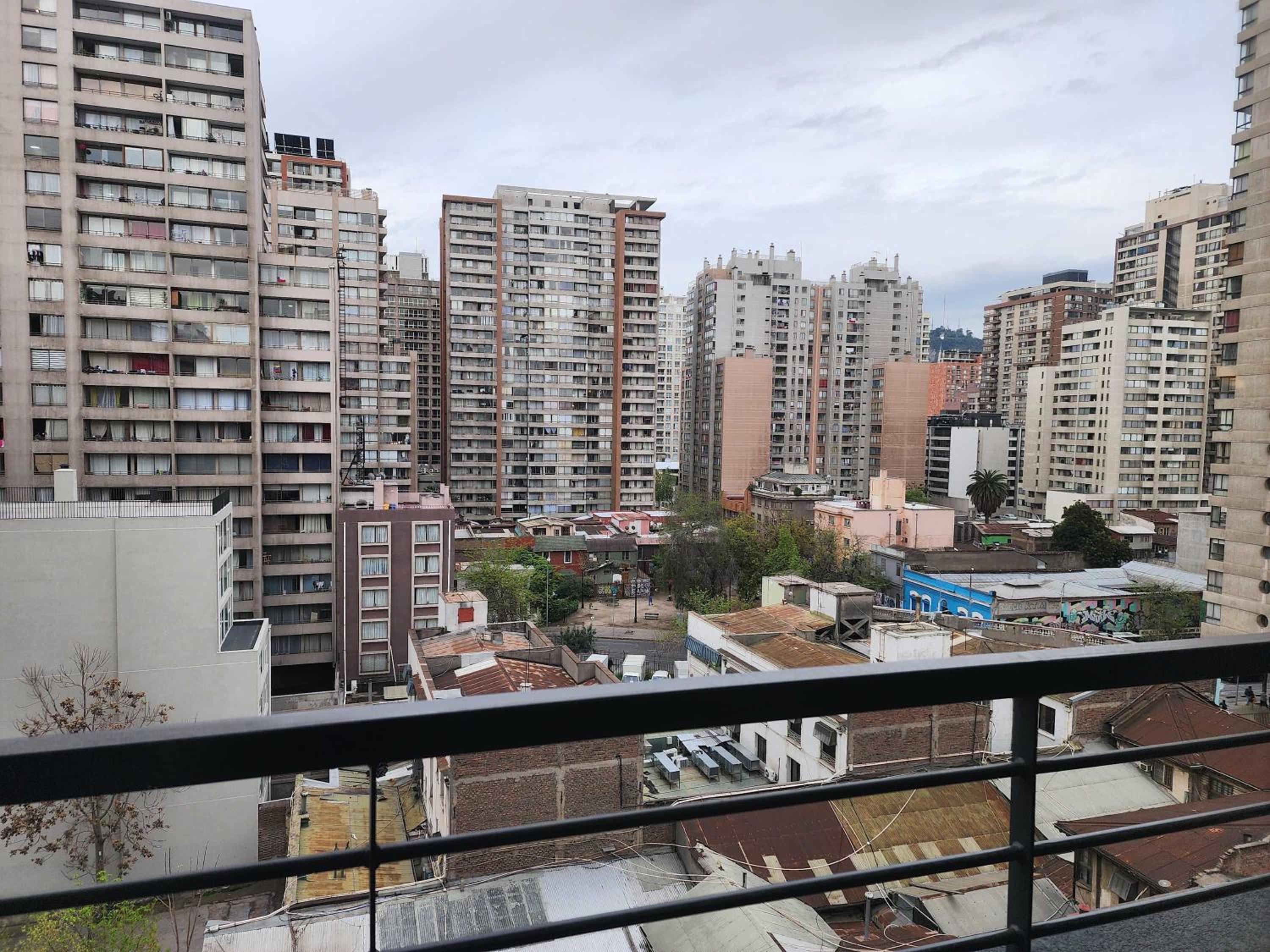 HOM l Terraza Piscina Wifi MetroUniversidadChile