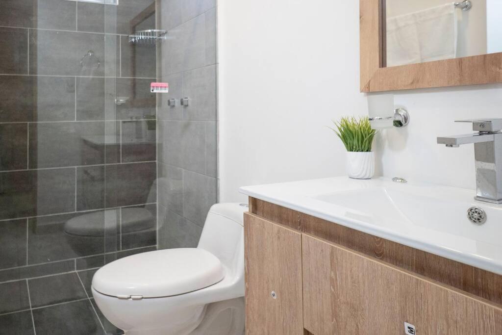 PPN 201 Lindo apartamento con excelente ubicación