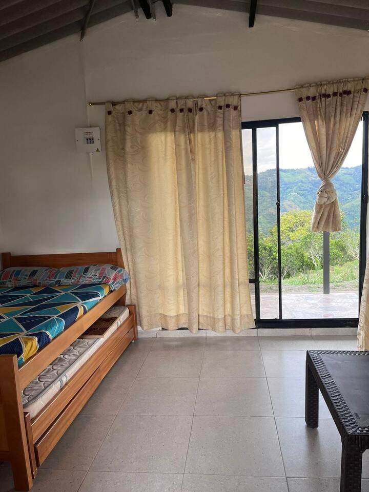 Cabañas El Faro de los Taitas - Vergara Cundinamarca