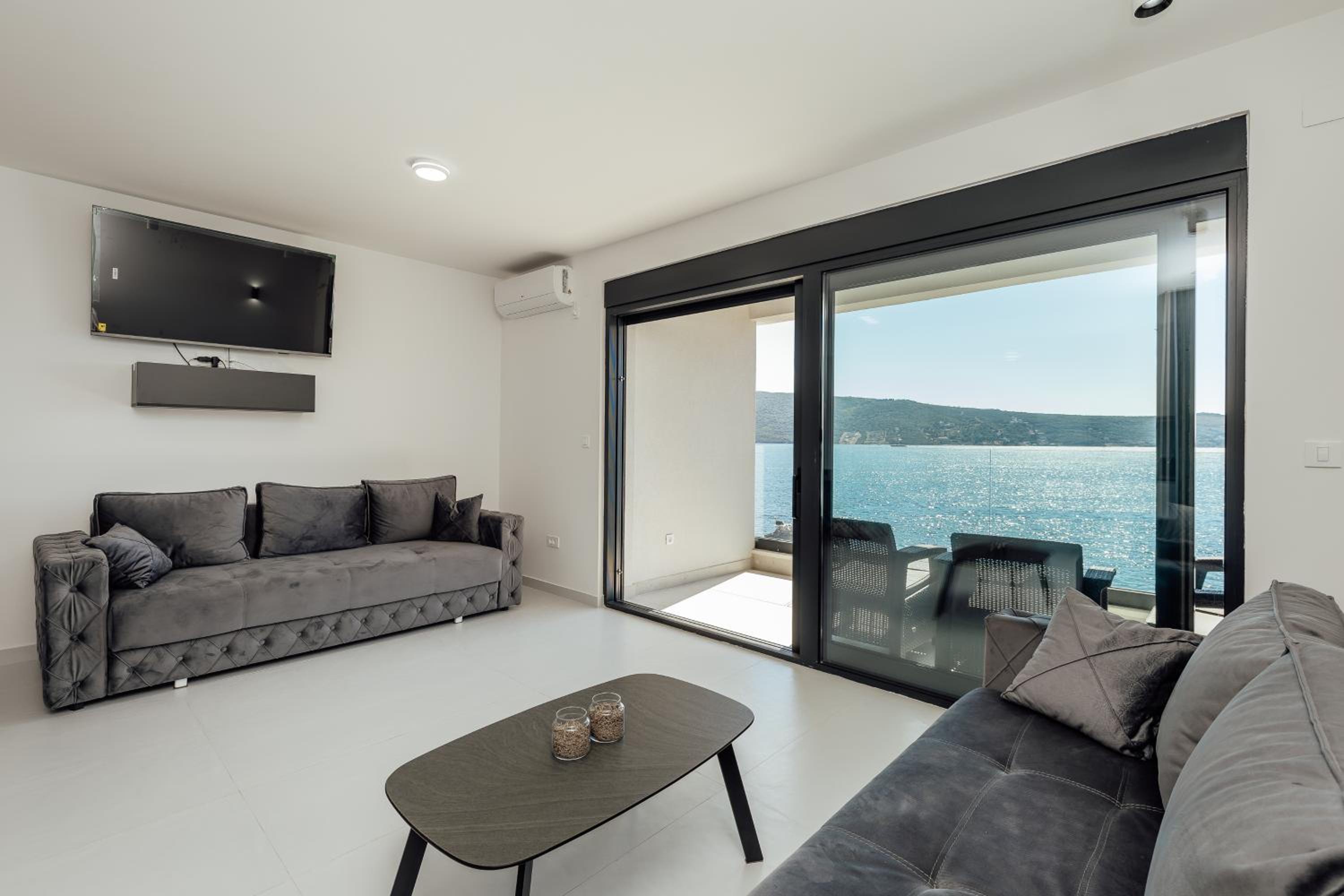 Savina Bliss Residences view 4