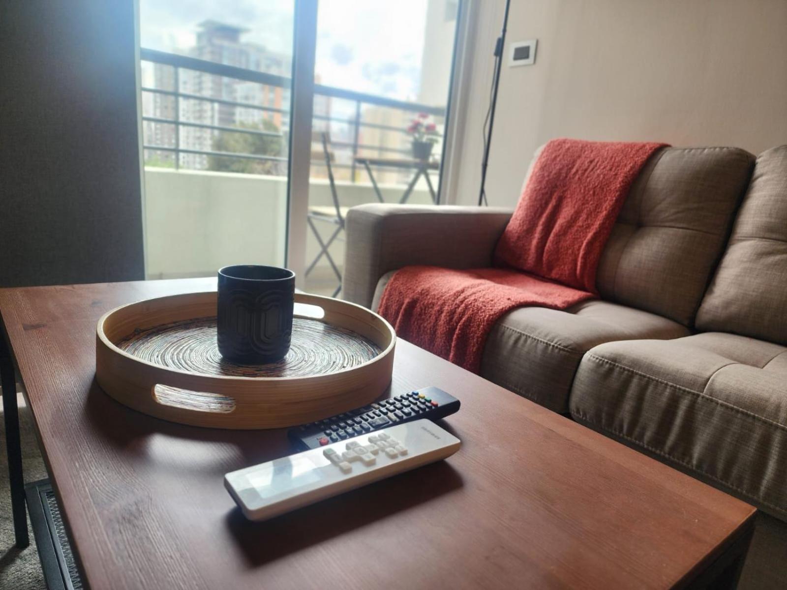 HOM I Nuevo y Moderno Depto 2D2B 3 PAX Santiago