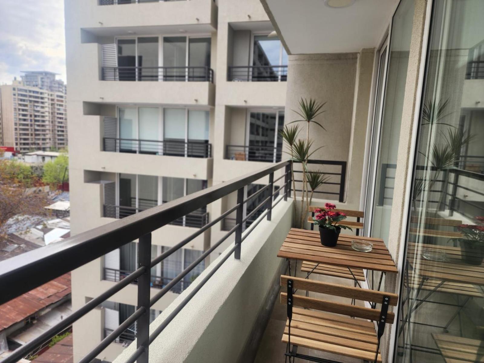 HOM I Nuevo y Moderno Depto 2D2B 3 PAX Santiago