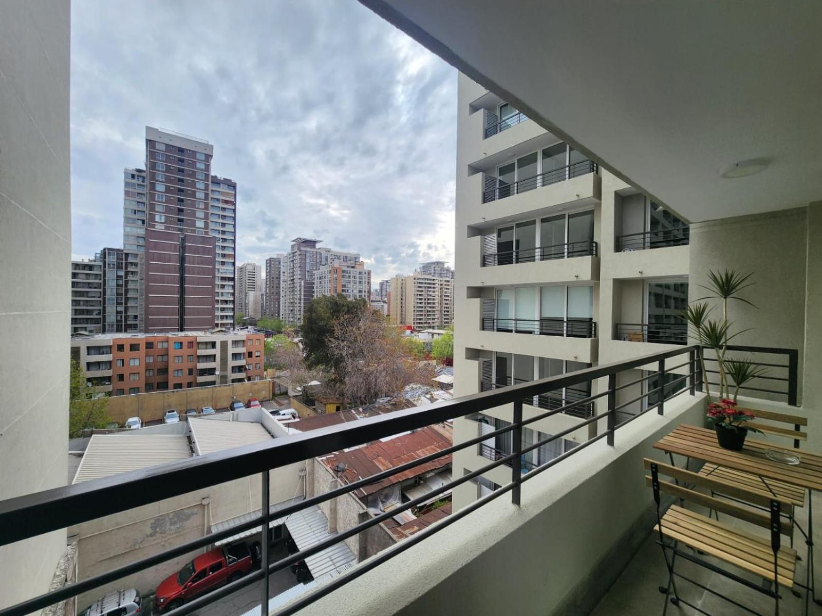 HOM I Nuevo y Moderno Depto 2D2B 3 PAX Santiago