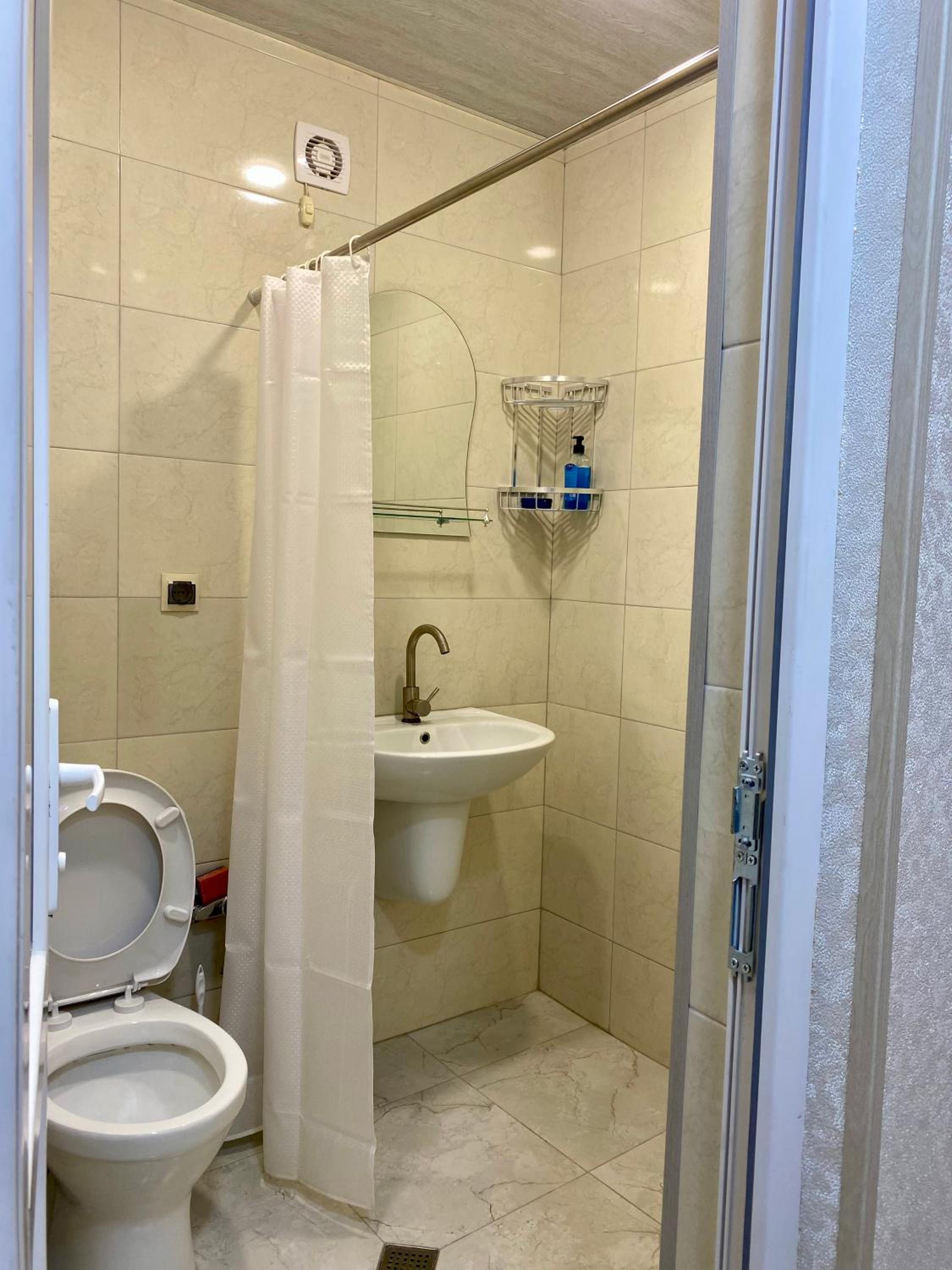 Apartment in Kutaisi Aghmashenebeli 129 view 5