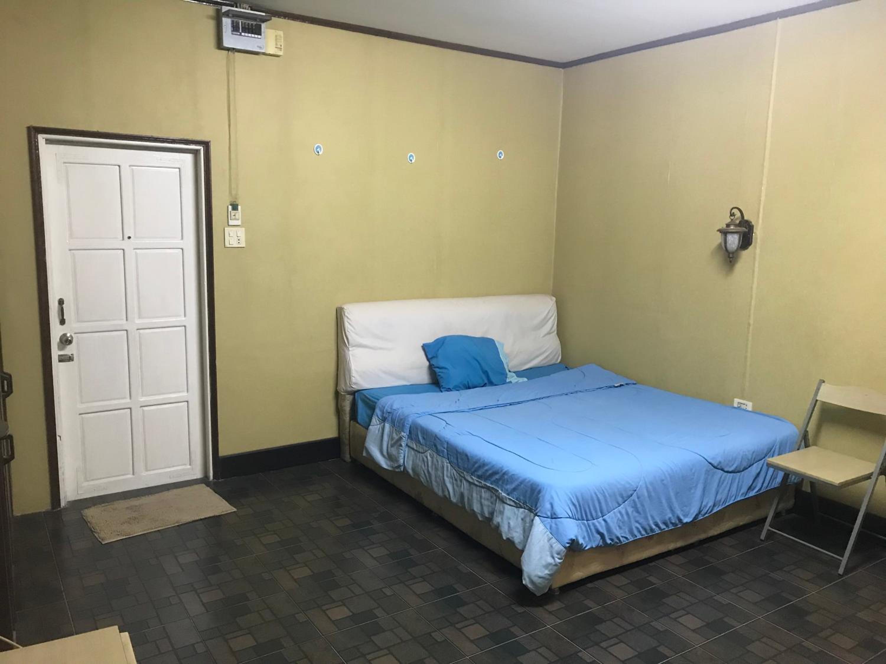 Gold house apartment