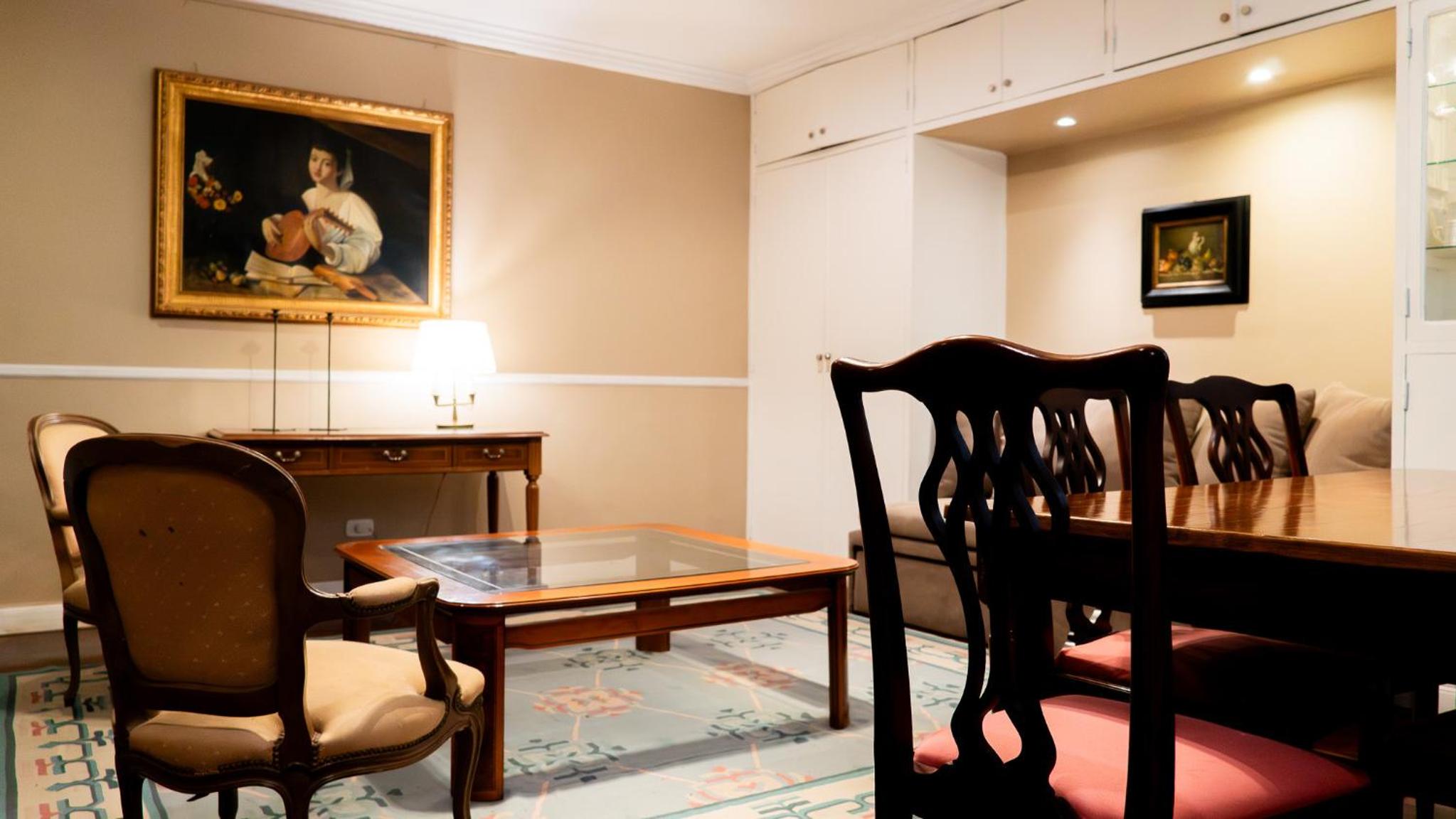 Departamentos de diseño clásico en el Centro histórico