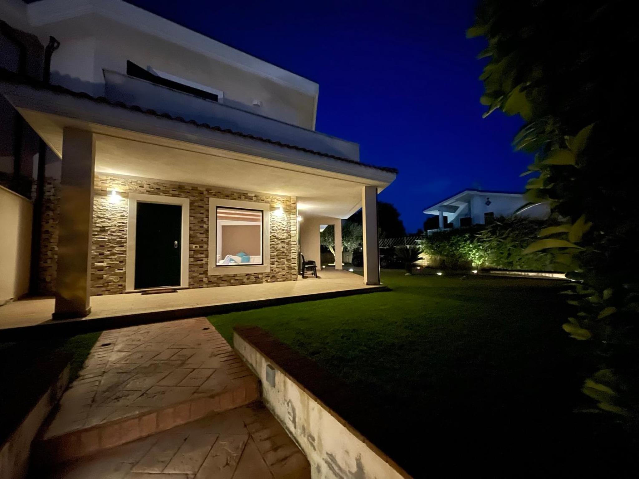 Villa Anzio view 2
