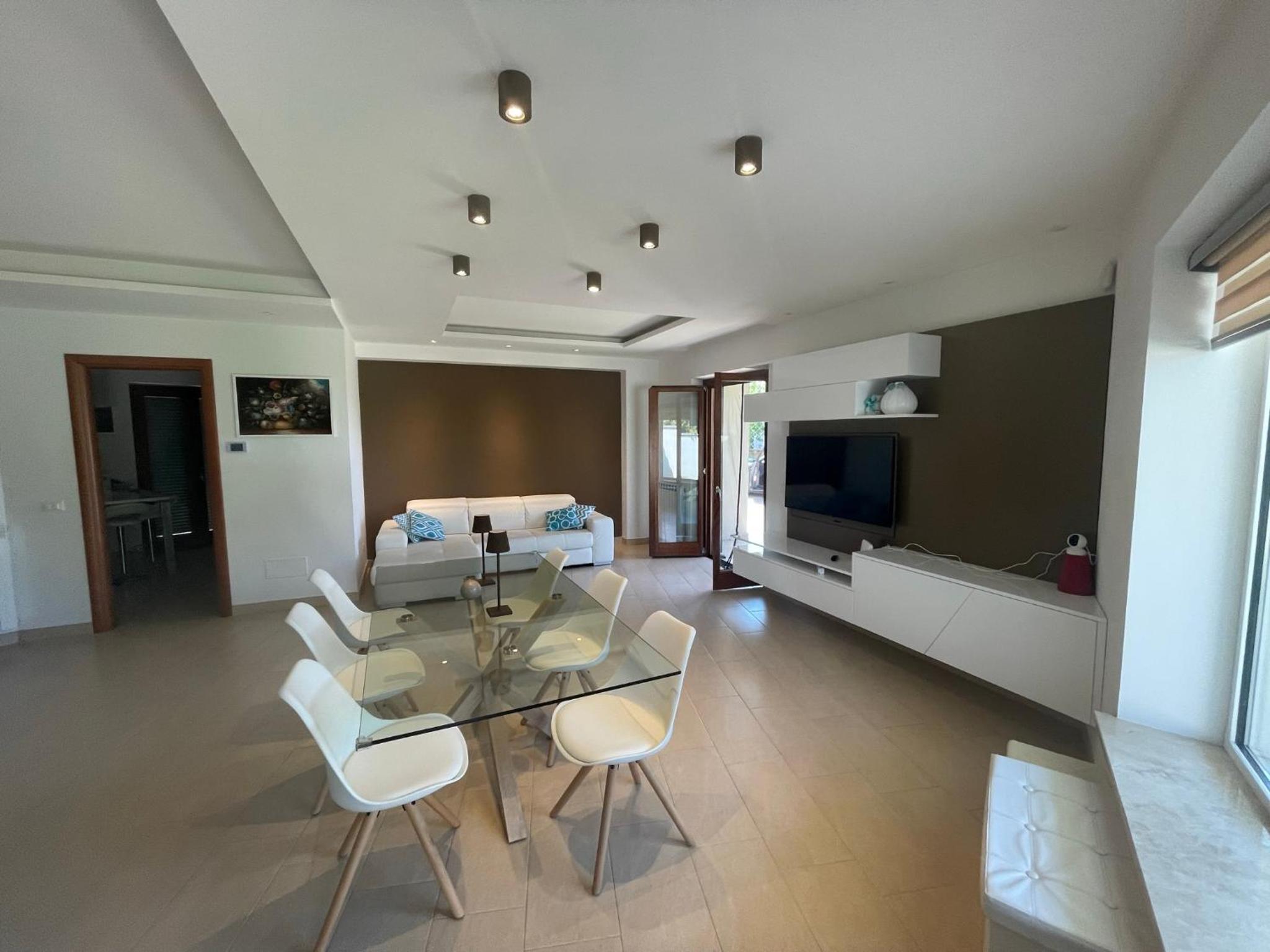 Villa Anzio view 5
