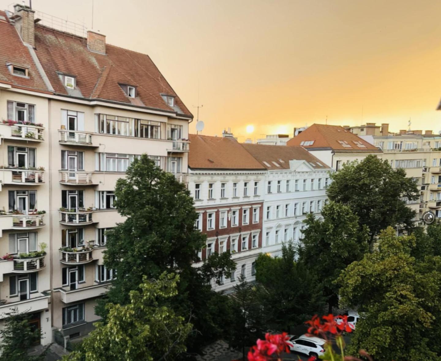 ESMOA apartments - Ovenecká, Praha 7 - plně vybaven