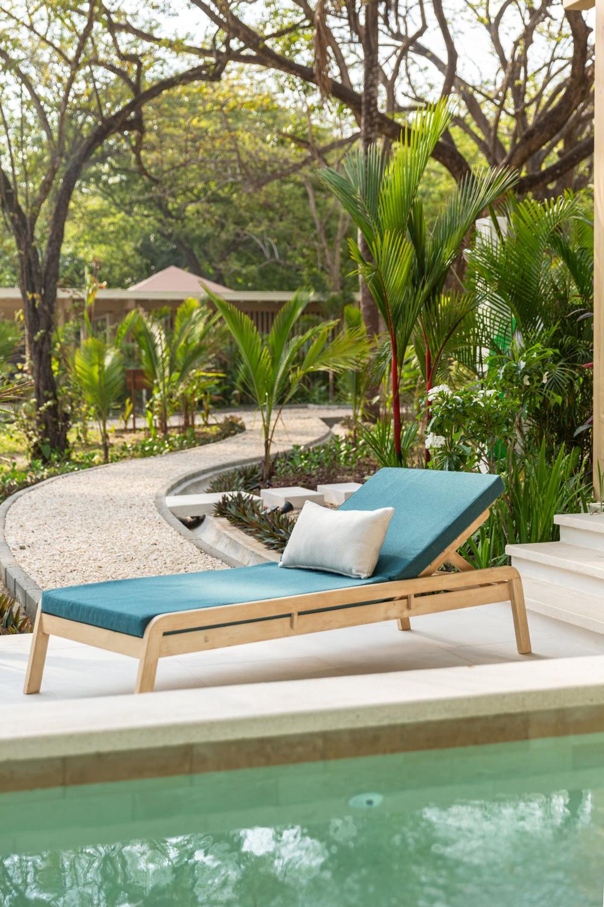 New Beachfront House - Casa Aura