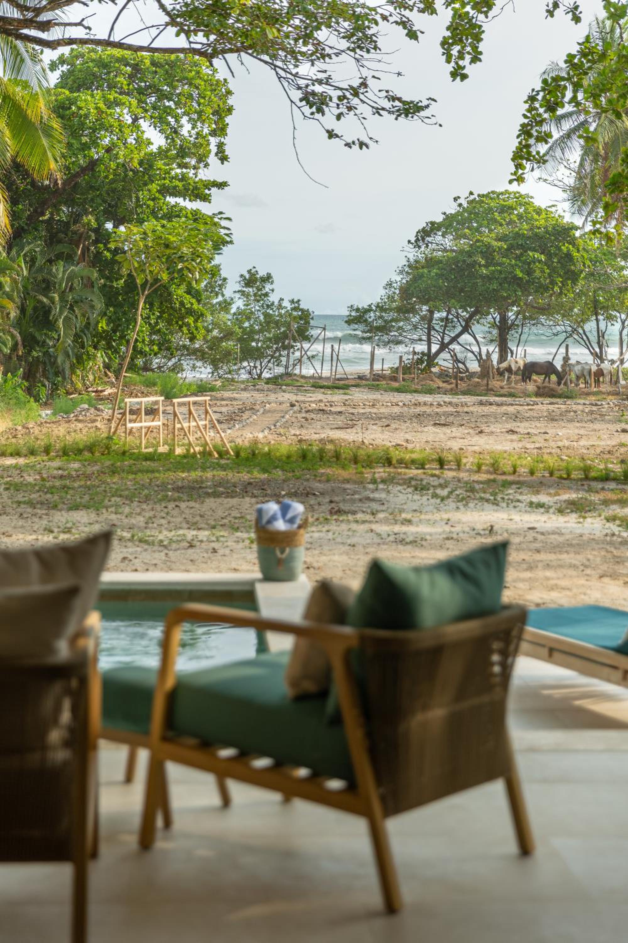 New Beachfront House - Casa Aura