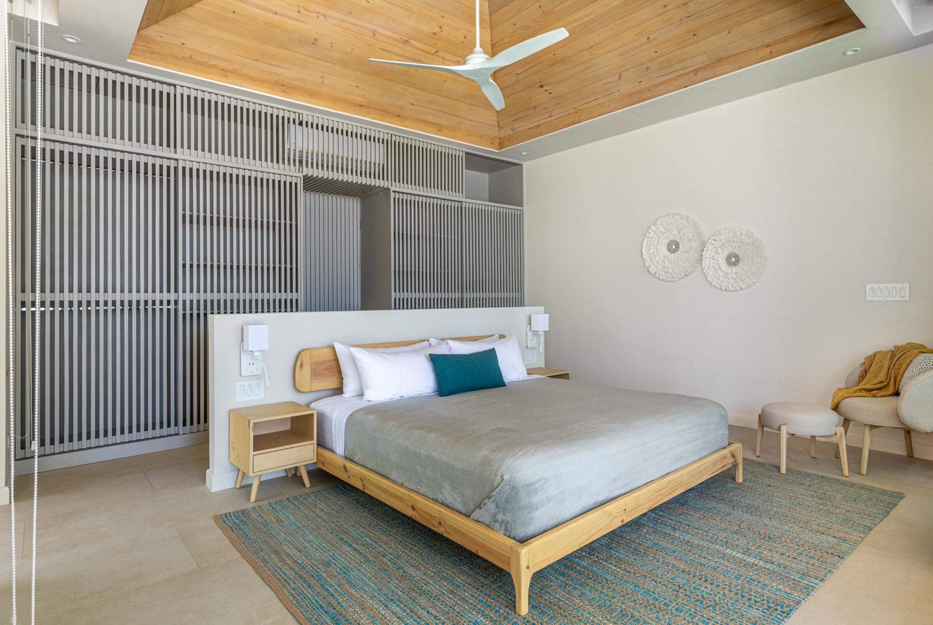 New Beachfront House - Casa Aura