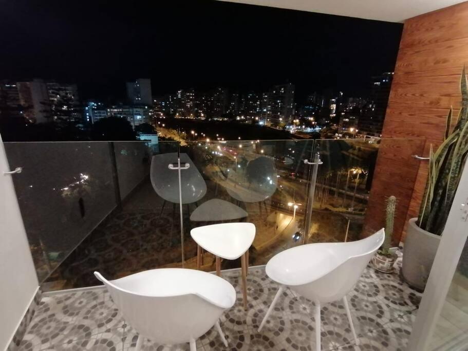 Barranco-Miraflores, ubicación A1, hermosa vista view 3