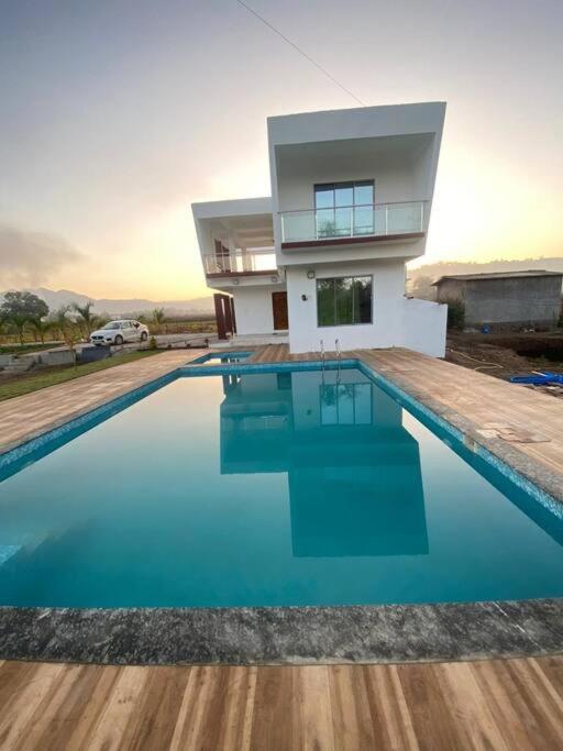 Malhar Farms view 4
