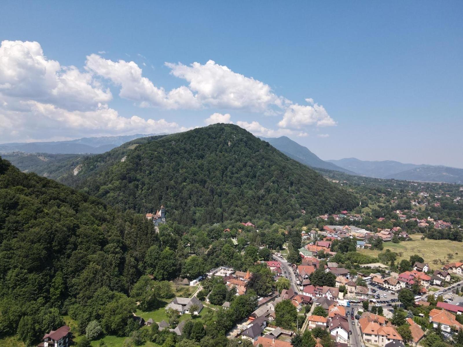 Pensiunea Casa Beatrice Bran view 2