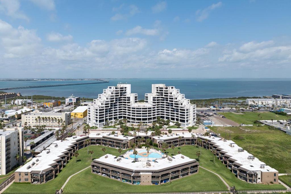 Sunchase IV by South Padre Resort Rentals view 2