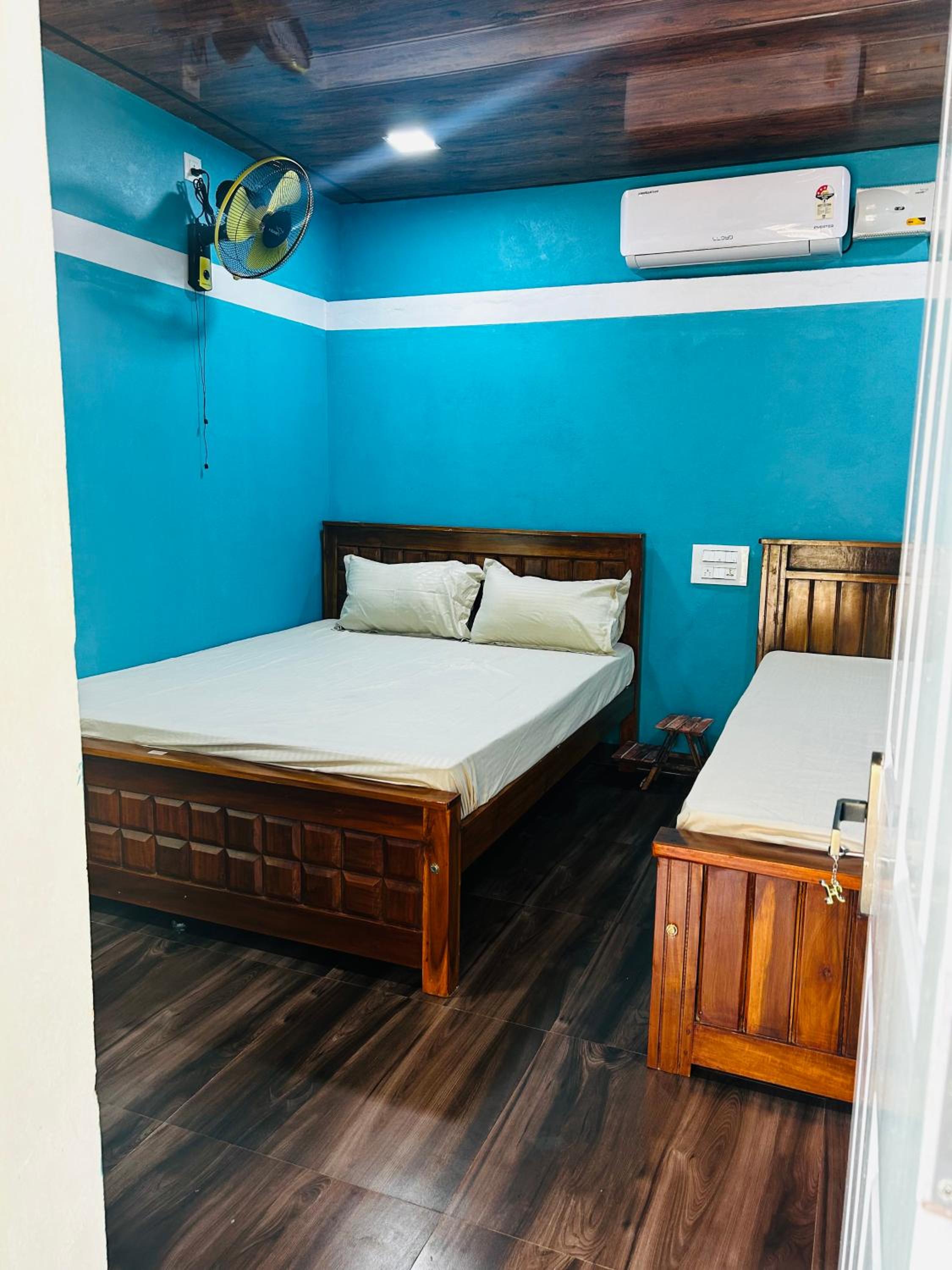 Anjanadri Island Stay