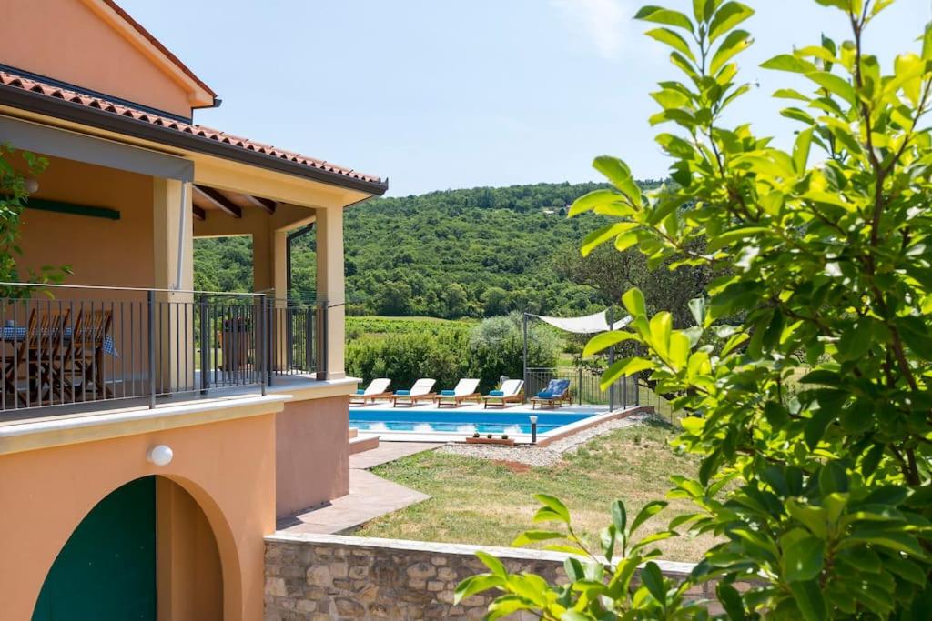 Villa Dani-with big pool 50m2 view 2