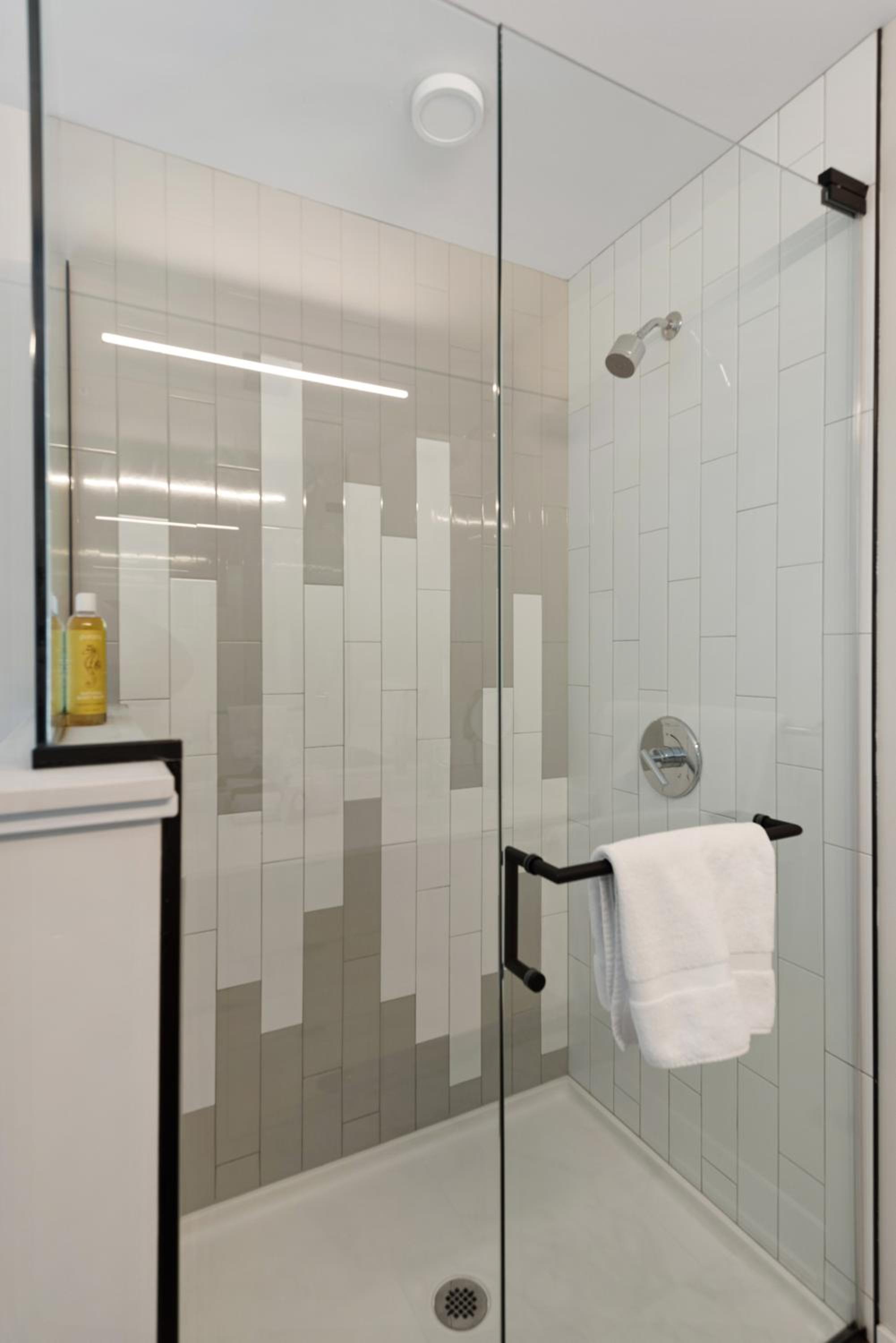 Avra Stylish Apartments Prime West Loop Location Near Union Park