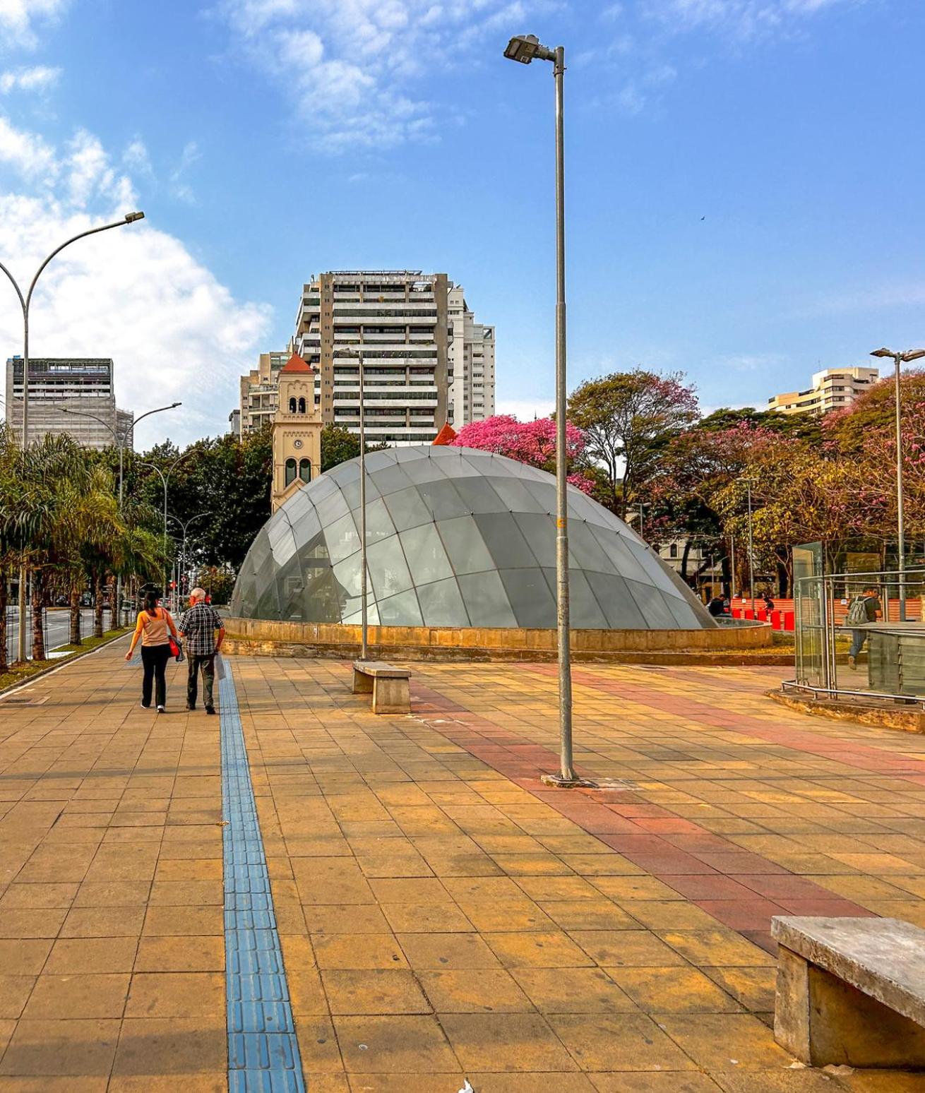 Apart-Hotel com WiFi e boa localizacao em Moema SP