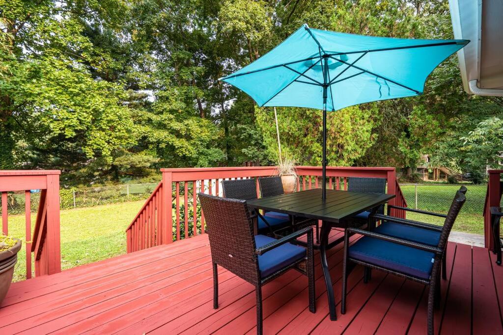 Gorgeous Home,Walk to The Brave,15min to downtown - Property Image 3