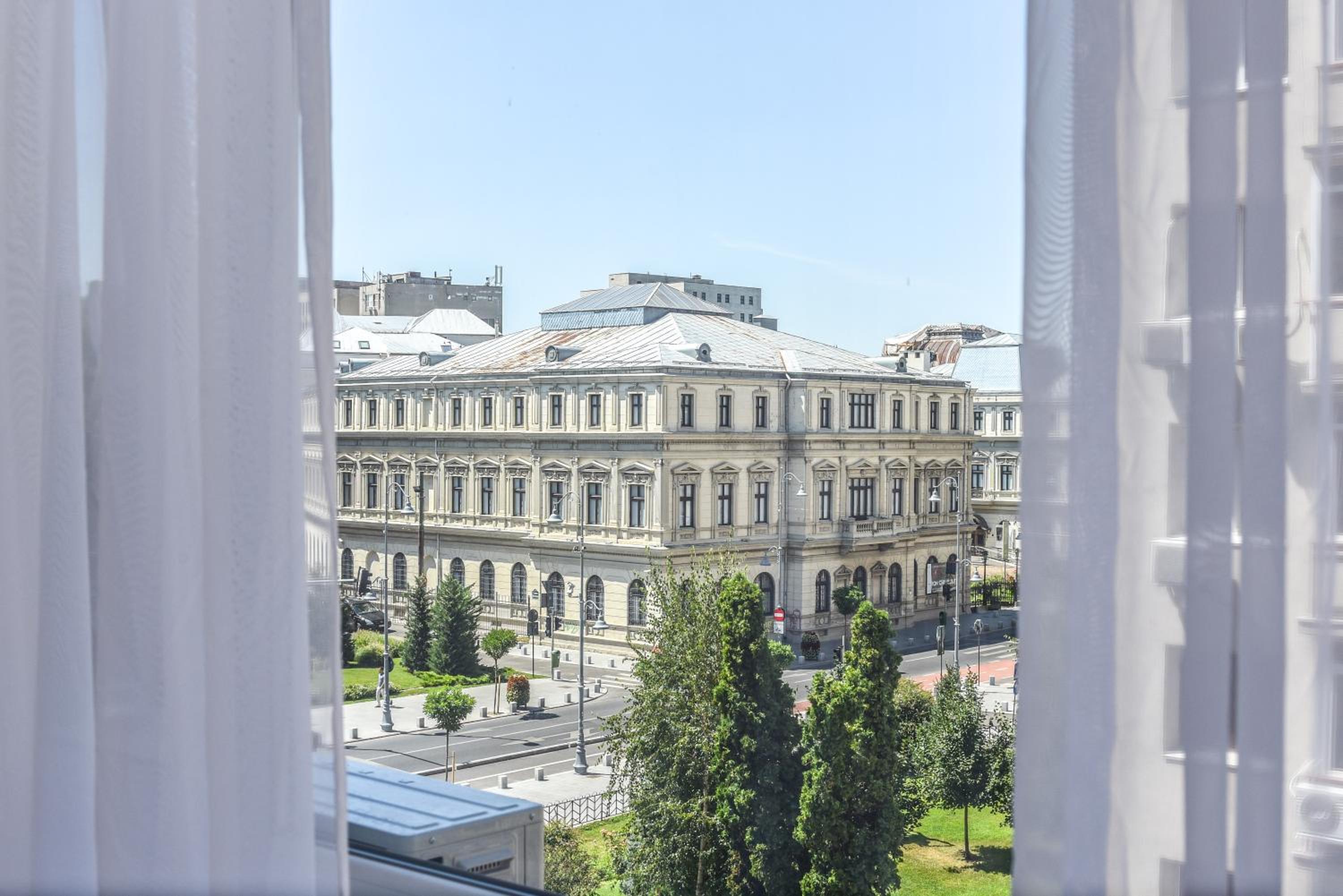Grand Accommodation Apartments